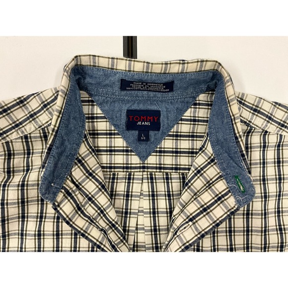 Men’s Tommy Jeans Size Large Button Up Blue White Denim Style Plaid Button Up - Picture 4 of 12